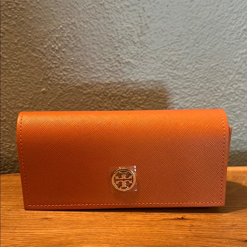 Tory Burch Orange Glasses Case Sleek Design